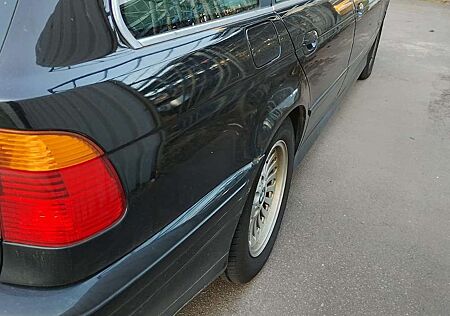 BMW 525d 525 touring Automatik KLIMA Tüv fällig e39