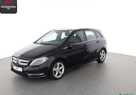Mercedes-Benz B 180 SPORT-PAKET XENON,AKT.PARKASSIST,TOTWINKEL