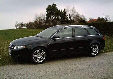 Audi A4 Avant 2.0 T FSI quattro