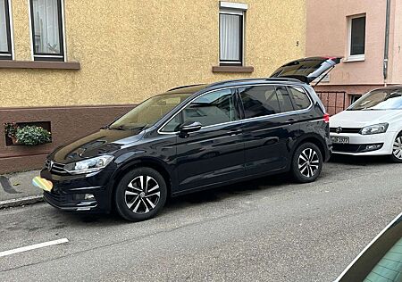 VW Touran Volkswagen IQ.DRIVE Start-Stopp 2.0 diesel 7-Gang 7 Sitzer