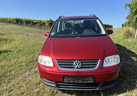 VW Touran Volkswagen Trendline