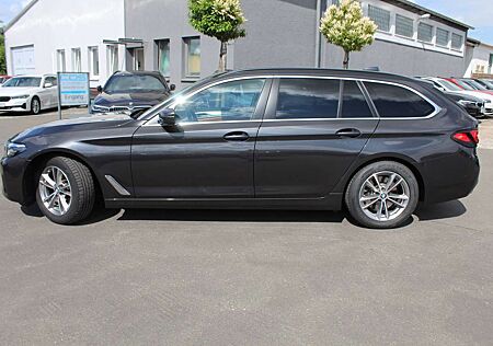 BMW 520 d Tour. +Standh.+Panoramad.+H&K+AHK+HUD+ACC+DAB+