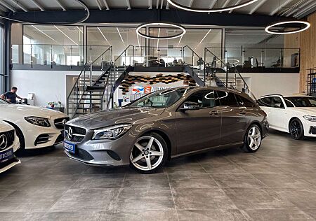 Mercedes-Benz CLA 200 *KAM*NAVI*LED*PDC*PANO*