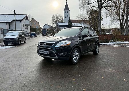 Ford Kuga Titanium*KLIMAAUT*NAVI*PDC*SHZ*PANO*AHK*ALU