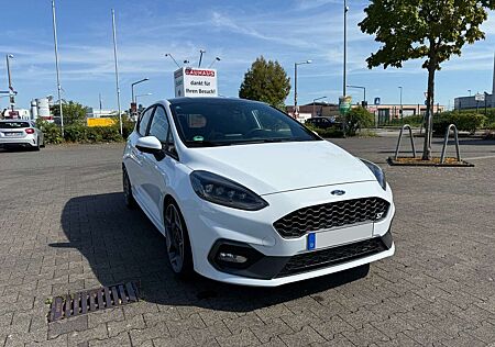 Ford Fiesta ST