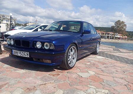 BMW 530i 530