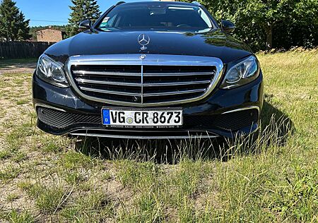 Mercedes-Benz E 220 E+220+d+T+9G-TRONIC+Exclusive