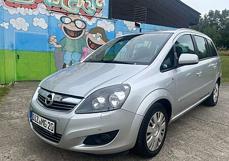 Opel Zafira Family