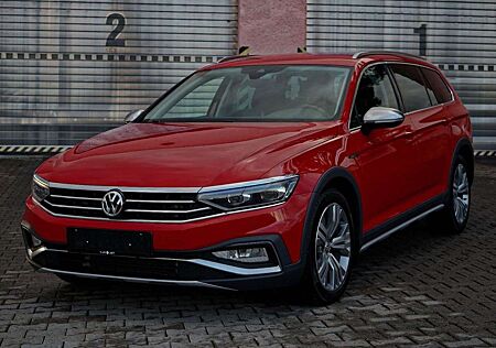 VW Passat Alltrack Volkswagen Variant 2.0 TDI SCR DSG 4Motion