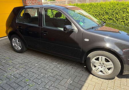 VW Golf Volkswagen 1.6 Automatik