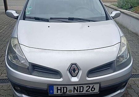 Renault Clio 1.2 16V Expression