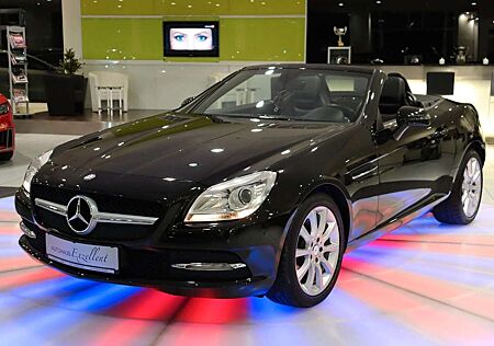 Mercedes-Benz SLK 200 Roadster Automatik*LEDER*NAVI*TEMPOMAT*