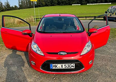 Ford Fiesta 1,4 / 71kW / Bluetooth/Sitzh.