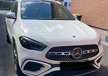 Mercedes-Benz GLA 200 7G-DCT Edition AMG Line
