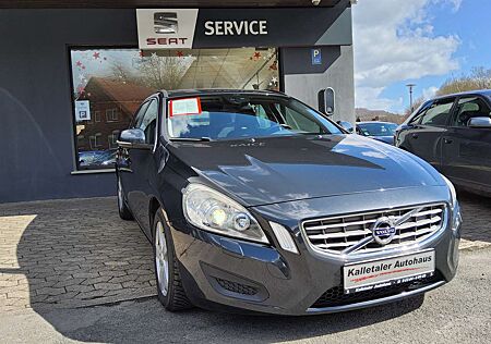 Volvo V60 2.0 D Momentum