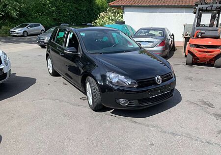 VW Golf Volkswagen Team*1.HD*KETTE GEW*INSP NEU*NAVI*AUX*SHZ*TPM*PDC*