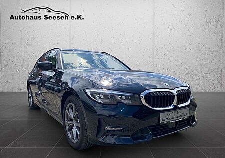 BMW 320 d xDrive Sport Line*Digital*LED*AHK*Teilleder