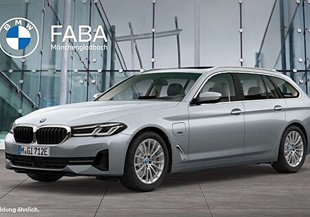 BMW 530 e xDrive Touring DAB LED WLAN Pano.Dach RFK