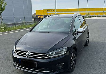 VW Golf Sportsvan Volkswagen 1.6 TDI BlueMotion Technology Lounge