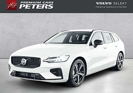 Volvo V60 Kombi Plus Dark Recharge Plug-In Hybrid AWD StandH