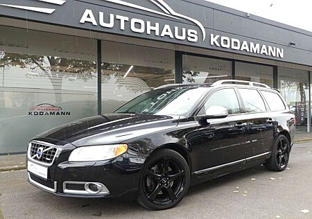 Volvo V70 Kombi R-Design 2.0 *LEDER*Bi-Xenon*AHK*18"