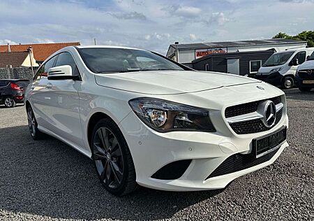 Mercedes-Benz CLA 180 Navi PDC