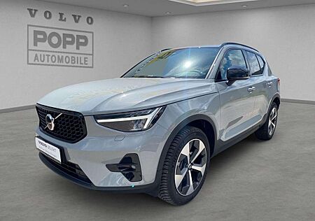 Volvo XC 40 XC40 B3 FWD Plus Dark ACC BLIS DAB FHZ H&K SHZ