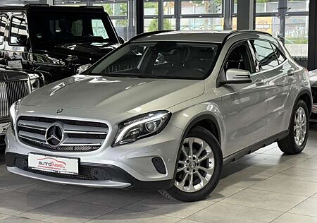 Mercedes-Benz GLA 200 Aut. 2.Hand Xenon Kamera El.Sitze Memory 1