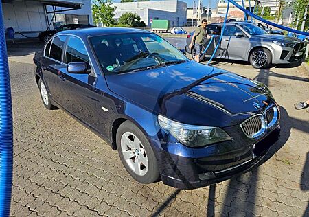 BMW 525i 525 - LCI*3.0*Schalter*Guter Zustand*2.Hand