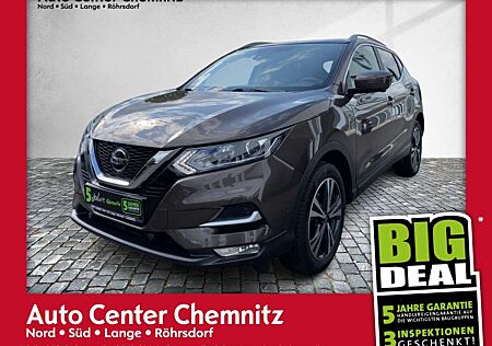 Nissan Qashqai 1.3 N-Connecta Navi/Panodach/SHZ/PDC/360°