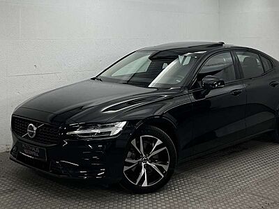 Volvo S60 B4 PLUS DARK PANO+H/K+MEMO+KAMERA+CARPLAY