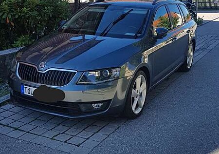 Skoda Octavia Combi 2.0 TDI Green tec DSG Elegance