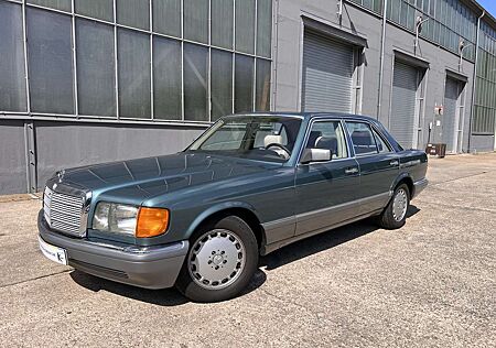 Mercedes-Benz S 300 SE