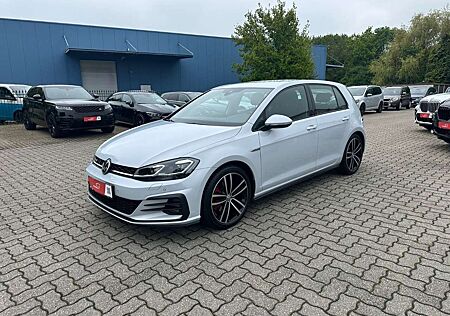 VW Golf Volkswagen 2.0 TDI DSG GTD Virtual ACC Kam 18" LED