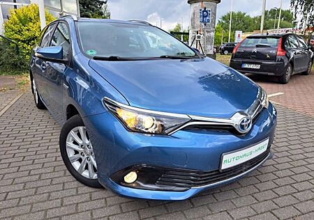 Toyota Auris Touring Sports Hybrid Design Edition