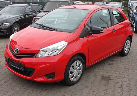 Toyota Yaris Cool nur 24450 km 1.Hand Klima
