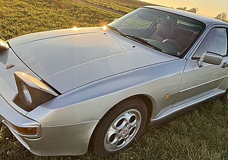 Porsche 944 S-Line
