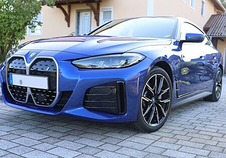 BMW i4 Gran Coupe eDrive40 M Sport, Head-up, 19", RFK,