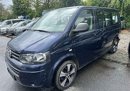 VW T5 Caravelle Volkswagen 2,0 TDI 140 PS 9 PLÄTZE KLIMA STANDHEIZUNG ALU