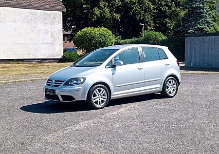 VW Golf Volkswagen Plus V Tour*Automatik*wenig km*Klimaauto*