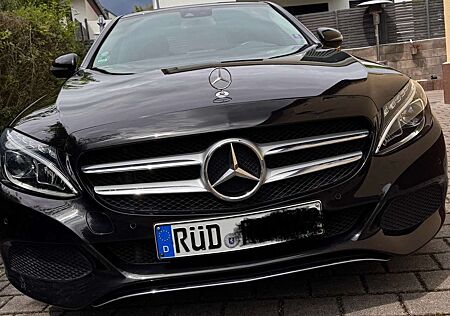 Mercedes-Benz C 200 4Matic 7G-TRONIC Exclusive