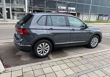 VW Tiguan Volkswagen 1.5 TSI OPF DSG Life eKlappe digCockpit