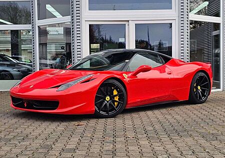 Ferrari 458 Italia Deutsches Fahrzeug Scheckheft