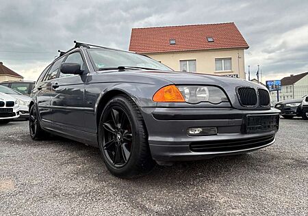 BMW 320 i AUT + SCHIEBED + NAVI + SHZ + TEMP +AHK+PDC
