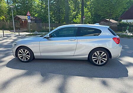 BMW 120d 120 xDrive Aut. Advantage*TOP Ausstattung*