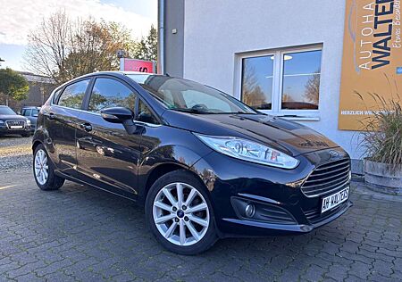 Ford Fiesta Titanium = 1.Hand Automatik - Navi - Pdc