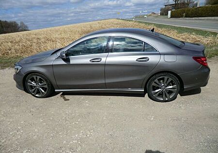 Mercedes-Benz CLA 180 180 BlueEFFICIENCY Edition