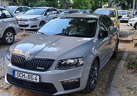 Skoda Octavia 2.0 TDI DSG RS