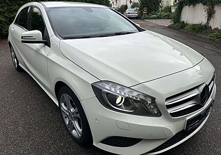 Mercedes-Benz A 180 URBAN NAVI XENON LEDER KLIMA 75.000 KM