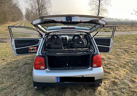 VW Lupo Volkswagen Pendlerfahrzeug / Klima / el.FH / Sitzheizung